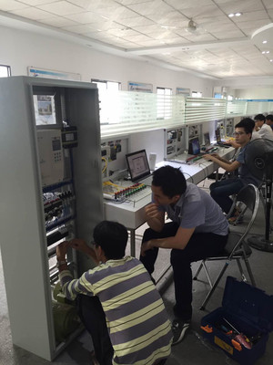 VEMTE減速電機(jī) 專業(yè)售后，電氣安裝服務(wù)更貼心